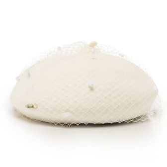 bronte baret met voile wol claar white