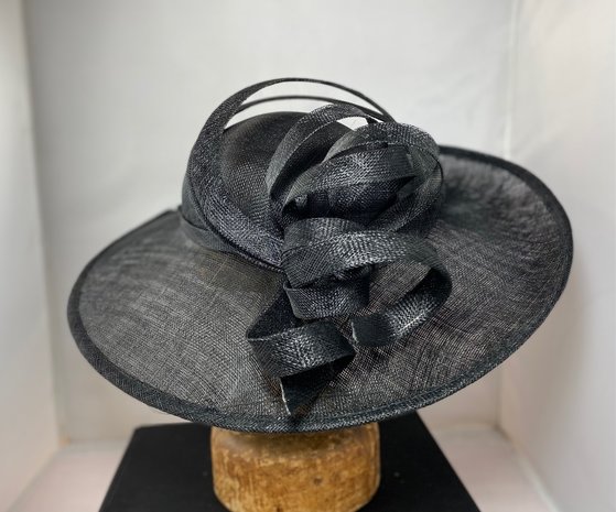 Maddox Occasion Hat Wide Brim Ronde Bol Krullen Black