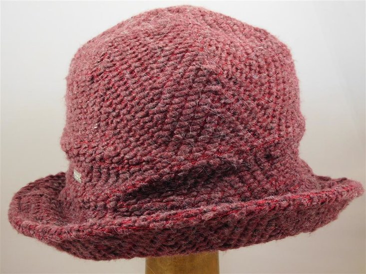 Seeberger Cloche Boucl&eacute; BURGUNDY