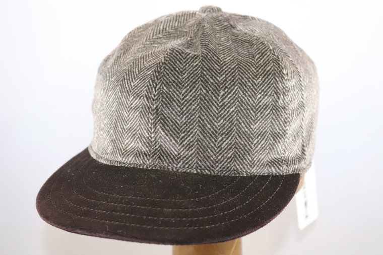 Portaluri Baseballcap kleine klep fluweel Bruin