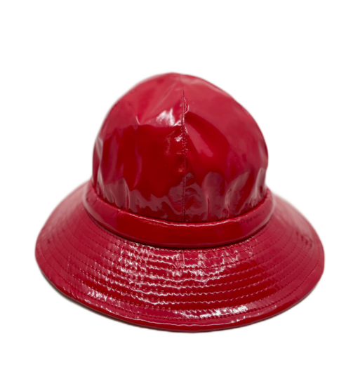 jos van dijck lak regenhoed cloche rood