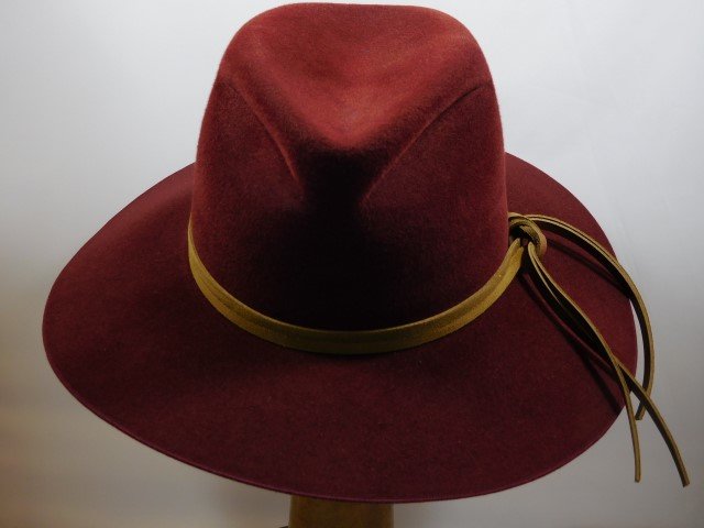 Jose Signes Fedora Model Lola BORDEAUX