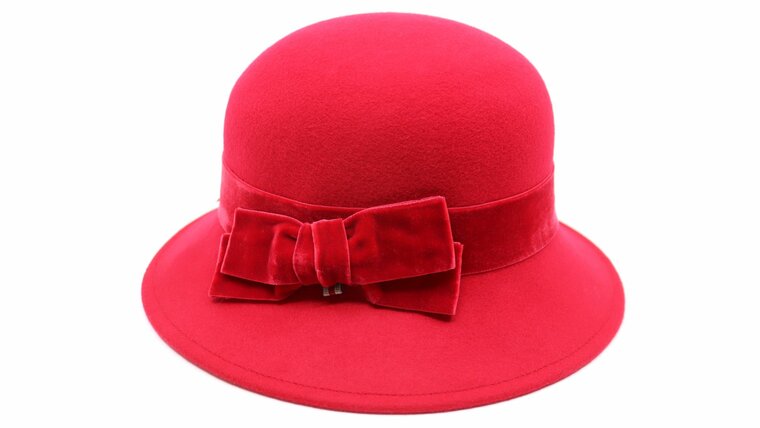 bedacht cloche vive woolfelt red