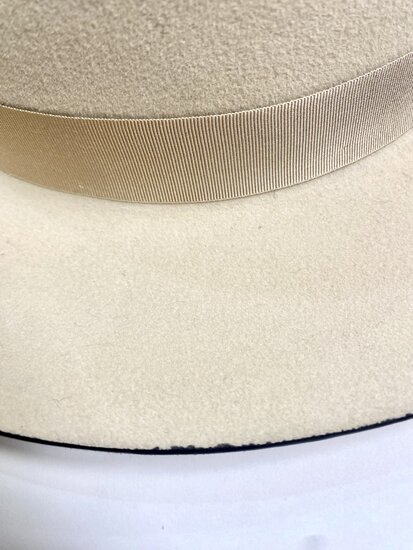 jos van dijck fedora pico haarvilt ivory beige black trim