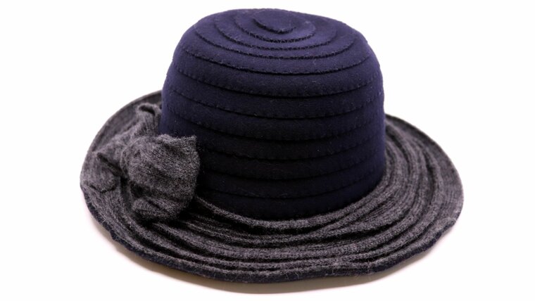 hats and dreams cloche wolmix navy en grijs