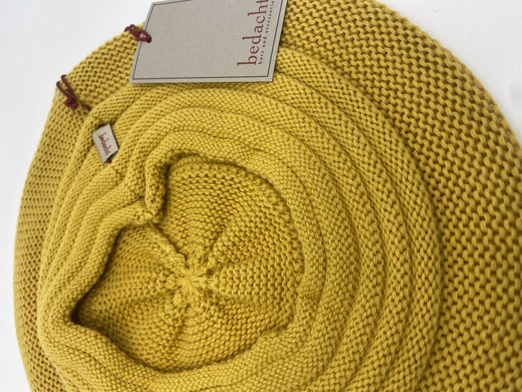 bedacht zomer baret knitted katoen okergeel