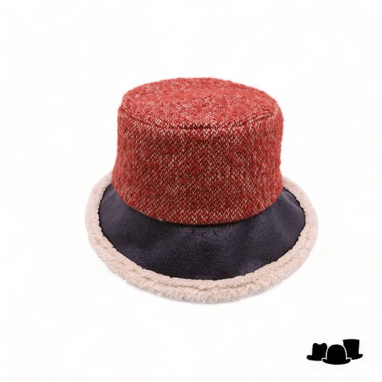 bedacht bucket hat hilly faux shearling teddy po red