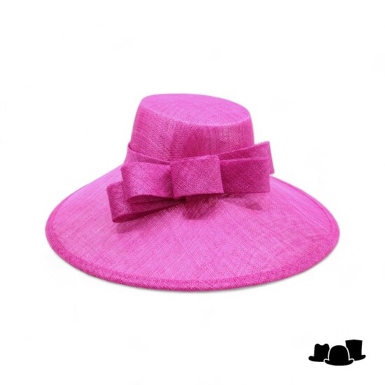 maddox occasion hat asymmetric bol sinamay dubbel strik magenta