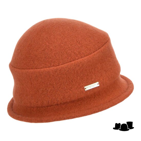 seeberger cloche softvilt boiled wool terracotta