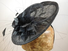 Maddox Fascinator Disc Lus Bloem Black