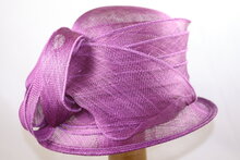 Seeberger Gelegenheidshoed Cloche met Strik Purple