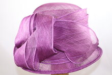 Seeberger Gelegenheidshoed Cloche met Strik Purple