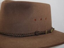 akubra cattleman premium felt fawn