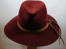 Jose Signes Fedora Model Lola BORDEAUX