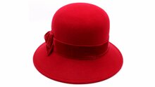 bedacht cloche vive woolfelt red