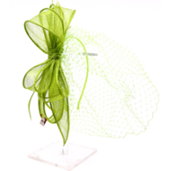 bedacht fascinator tammy strik sinamay en voile green