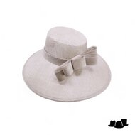 maddox occasion hat asymmetric bol sinamay dubbel strik almond