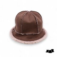 bedacht cloche ariana faux shearling bruin