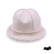 bedacht cloche ariana faux shearling wit