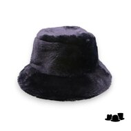 bedacht bucket jamiro faux fur po black