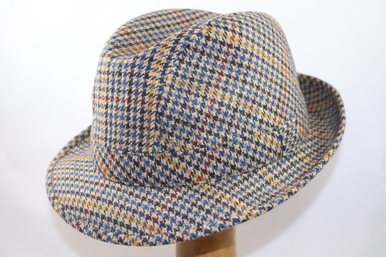 Portaluri Trilby tweedhoed ruit Beige