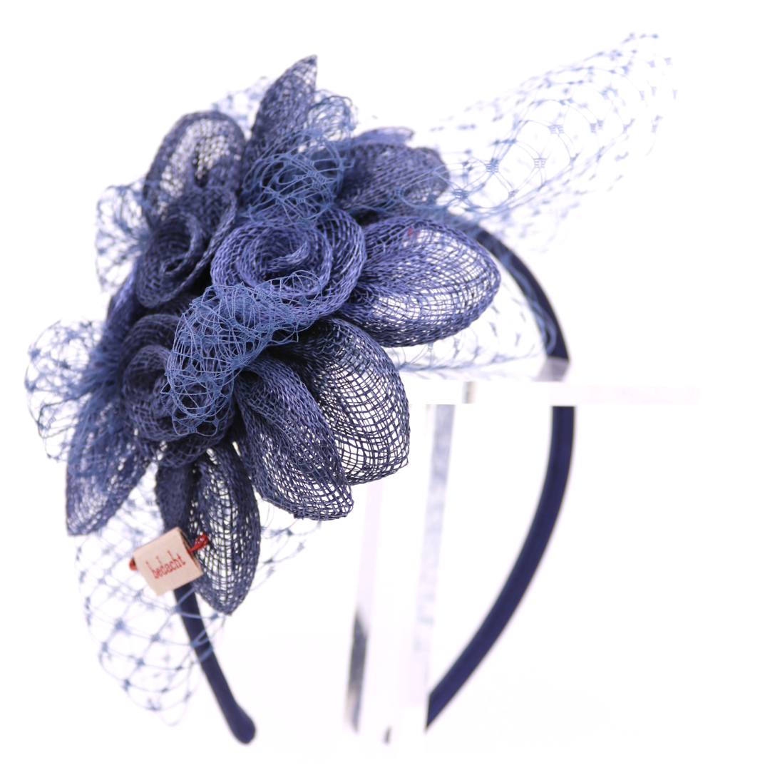 bedacht fascinator flowers sinamay en voile donkerblauw